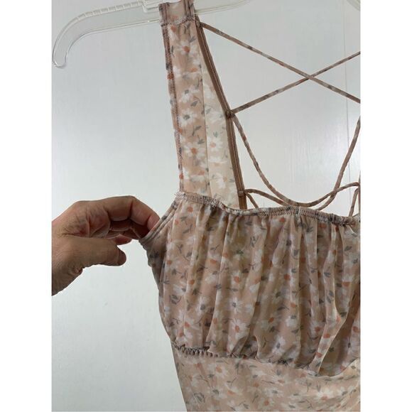 Gilly Hicks Hollister Nude Sheer Floral Body Size L - Picture 3 of 10